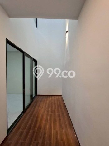 For Sale! Luxury House LT 126m2 Desain Modern di Batam Centre For Sale! Luxury House LT 126m2 Desain Modern di Batam Centre
