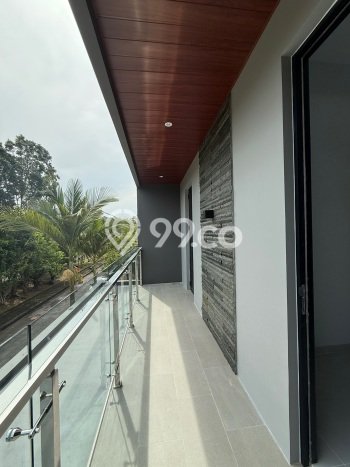 Rumah Mewah LB 260m2 Siap Pakai Desain Elegan di Batam Centre, Batam Rumah Mewah LB 260m2 Siap Pakai Desain Elegan di Batam Centre, Batam