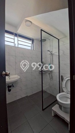 Ready to Use! Luxury House LT 120m2 Desain Elegan di Batam Centre Ready to Use! Luxury House LT 120m2 Desain Elegan di Batam Centre