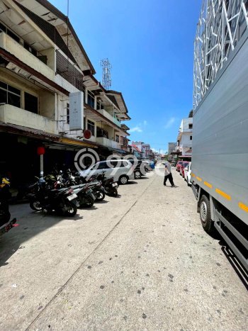 Ruko Dijual di Prime Area Batam Luas 380m2 Ruko Dijual di Prime Area Batam Luas 380m2