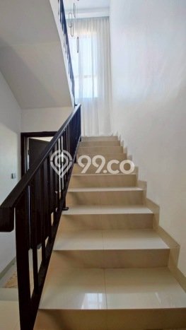 Ready to Use! Luxury House LT 120m2 Desain Elegan di Batam Centre Ready to Use! Luxury House LT 120m2 Desain Elegan di Batam Centre