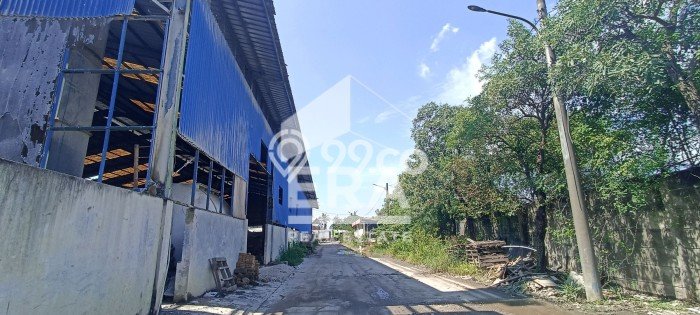 KAWASAN KOMERSIAL! Gudang Disewakan Kawasan Cakung, Luas 3000m², Jalan Utama KAWASAN KOMERSIAL! Gudang Disewakan Kawasan Cakung, Luas 3000m², Jalan Utama