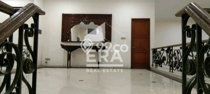 Rumah Luxury Modern Tanpa Renovasi di Kemang Jakarta Selatan Rumah Luxury Modern Tanpa Renovasi di Kemang Jakarta Selatan
