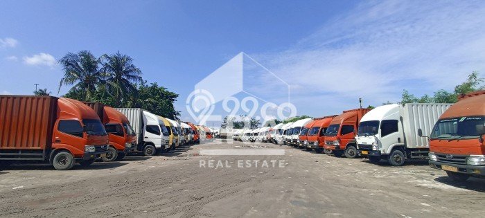 KAWASAN KOMERSIAL! Gudang Disewakan Kawasan Cakung, Luas 3000m², Jalan Utama KAWASAN KOMERSIAL! Gudang Disewakan Kawasan Cakung, Luas 3000m², Jalan Utama