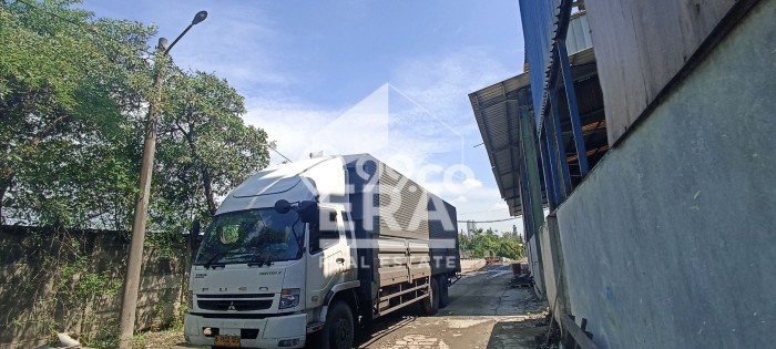 KAWASAN KOMERSIAL! Gudang Disewakan Kawasan Cakung, Luas 3000m², Jalan Utama KAWASAN KOMERSIAL! Gudang Disewakan Kawasan Cakung, Luas 3000m², Jalan Utama
