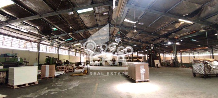 KAWASAN BISNIS! Pabrik Kawasan Pulo Gadung, Luas 8264m2m², Lokasi Strategis KAWASAN BISNIS! Pabrik Kawasan Pulo Gadung, Luas 8264m2m², Lokasi Strategis