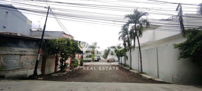 Siap Huni Rumah Mewah 3 Kamar di Kelapa Gading Dekat ke Mana Pun Siap Huni Rumah Mewah 3 Kamar di Kelapa Gading Dekat ke Mana Pun
