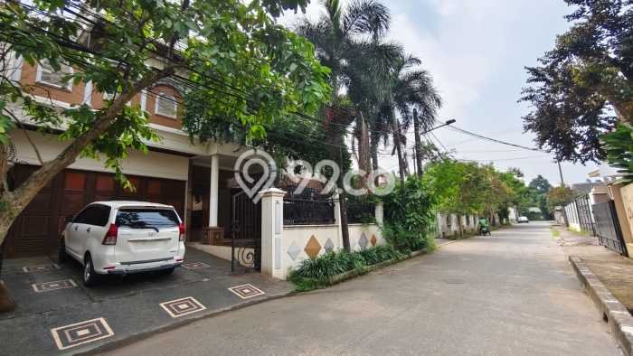 Rumah Luxury Modern Tanpa Renovasi di Kemang Jakarta Selatan Rumah Luxury Modern Tanpa Renovasi di Kemang Jakarta Selatan
