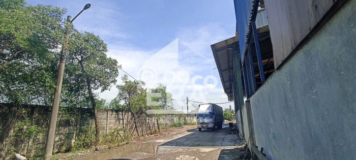 KAWASAN KOMERSIAL! Gudang Disewakan Kawasan Cakung, Luas 3000m², Jalan Utama KAWASAN KOMERSIAL! Gudang Disewakan Kawasan Cakung, Luas 3000m², Jalan Utama