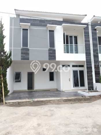 Rumah Strategis Minimalis Lb 56m2 di Duren Sawit, Jakarta Timur Rumah Strategis Minimalis Lb 56m2 di Duren Sawit, Jakarta Timur