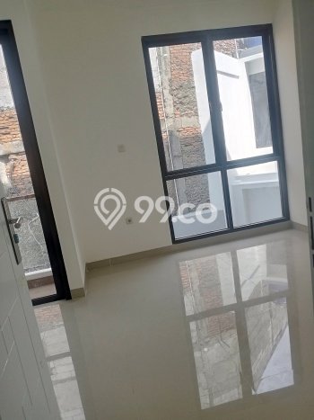 For Sale Rumah 2 Kamar Lokasi Ideal Bagus dan Strategis di Pademangan For Sale Rumah 2 Kamar Lokasi Ideal Bagus dan Strategis di Pademangan