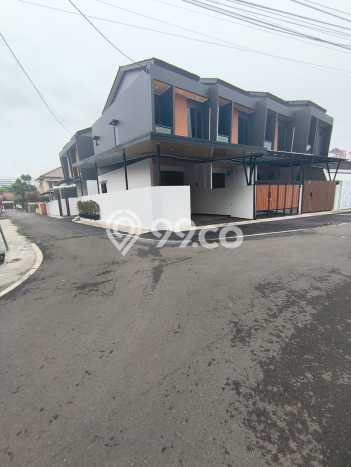 Rumah Strategis Modern Lb 66m2 di Menteng, Jakarta Pusat Rumah Strategis Modern Lb 66m2 di Menteng, Jakarta Pusat