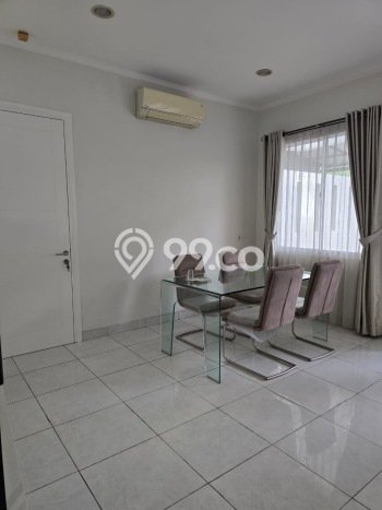 Rumah sewa siap huni 3 Kamar Tidur di BSD De Park, Tangerang Rumah sewa siap huni 3 Kamar Tidur di BSD De Park, Tangerang