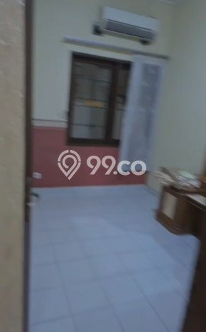Disewakan! Rumah 3 Kamar Tidur &
2 Kamar Mandi di Alam Sutera, Tangerang Disewakan! Rumah 3 Kamar Tidur &
2 Kamar Mandi di Alam Sutera, Tangerang