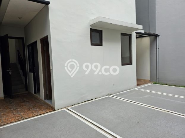 Disewakan! Rumah 3 Kamar Tidur &
2 Kamar Mandi di BSD City, Tangerang Disewakan! Rumah 3 Kamar Tidur &
2 Kamar Mandi di BSD City, Tangerang