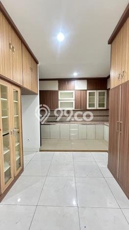 Jarang Ada! Rumah Sewa 4 Kamar Bagus Siap Huni BSD De Park Jarang Ada! Rumah Sewa 4 Kamar Bagus Siap Huni BSD De Park
