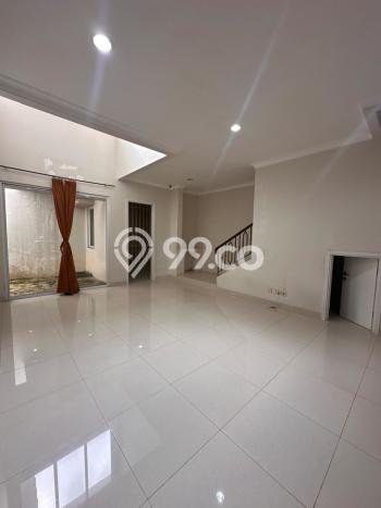 Disewakan! Rumah 3 Kamar Tidur &
3 Kamar Mandi di BSD Eminent, Tangerang Disewakan! Rumah 3 Kamar Tidur &
3 Kamar Mandi di BSD Eminent, Tangerang