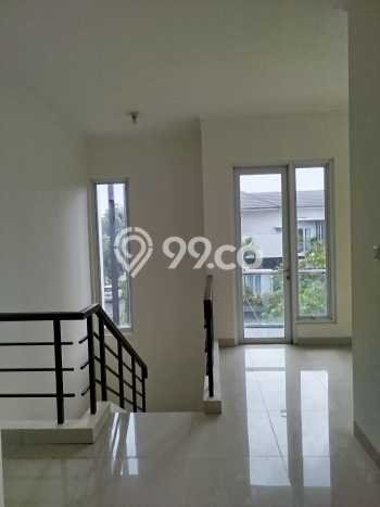 Jarang Ada! Rumah Sewa 3 Kamar Bagus Siap Huni Gading Serpong Jarang Ada! Rumah Sewa 3 Kamar Bagus Siap Huni Gading Serpong