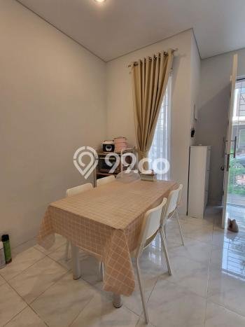 Rumah Modern 2 KT di Gading Serpong Tangerang Full Furnished Rumah Modern 2 KT di Gading Serpong Tangerang Full Furnished