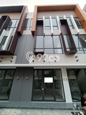 Ruko untuk Disewa di Pusat Tangerang Luas Bangunan 110m2 Ruko untuk Disewa di Pusat Tangerang Luas Bangunan 110m2