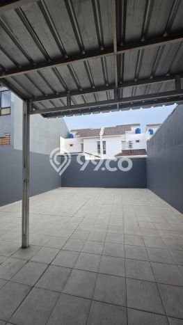Disewakan! Rumah 3 Kamar Tidur &
1 Kamar Mandi di Gading Serpong, Tangerang Disewakan! Rumah 3 Kamar Tidur &
1 Kamar Mandi di Gading Serpong, Tangerang