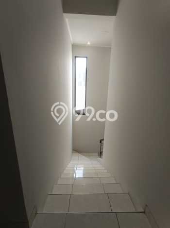 Rumah Disewakan Tangerang LT 180m2 LB 185m2 Kawasan BSD City Rumah Disewakan Tangerang LT 180m2 LB 185m2 Kawasan BSD City