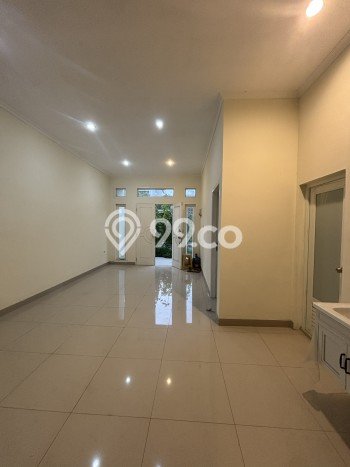 Rumah Luxury Modern Tanpa Renovasi di Alam Sutera Tangerang Rumah Luxury Modern Tanpa Renovasi di Alam Sutera Tangerang