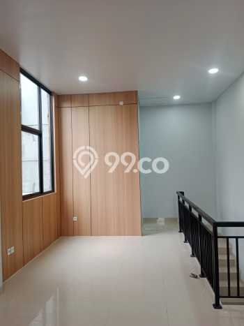 FOR RENT! Ruko di BSD City Cocok untuk Bisnis 67m2 FOR RENT! Ruko di BSD City Cocok untuk Bisnis 67m2