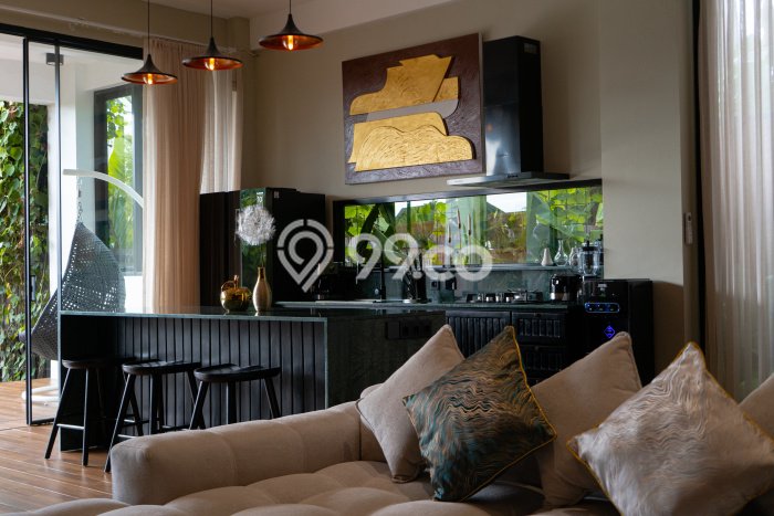 Vila Premium Kawasan , Area 300m2m², Lingkungan Asri Vila Premium Kawasan , Area 300m2m², Lingkungan Asri
