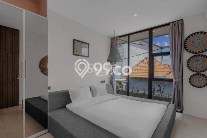 LOKASI TERBAIK! Vila Kawasan , Ukuran 220m2m², Area Strategis dengan akses bagus LOKASI TERBAIK! Vila Kawasan , Ukuran 220m2m², Area Strategis dengan akses bagus