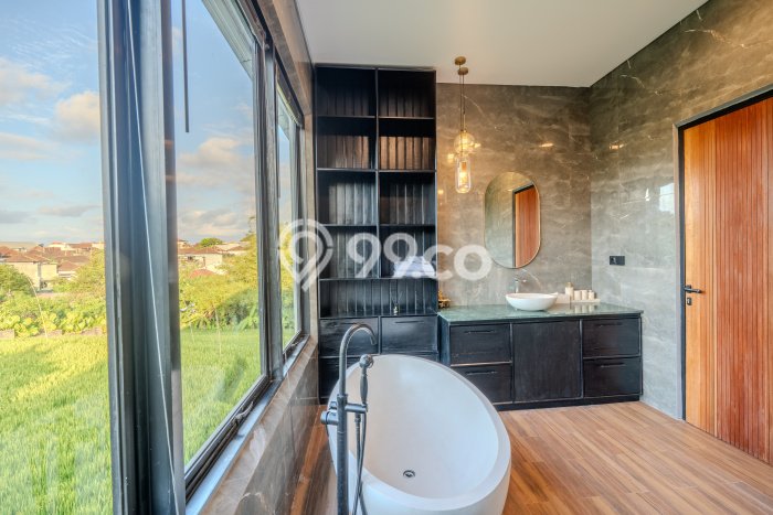 Vila Premium Kawasan , Area 300m2m², Lingkungan Asri Vila Premium Kawasan , Area 300m2m², Lingkungan Asri