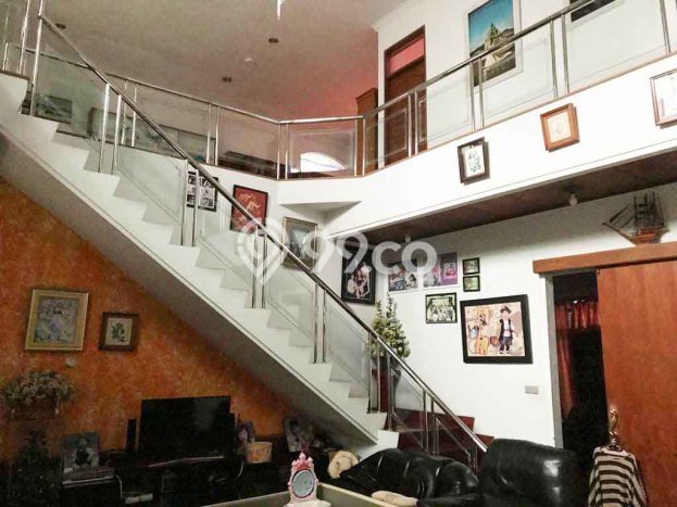 Rumah Mewah LB 300m2 Siap Huni Desain Elegan di BKR, Bandung Rumah Mewah LB 300m2 Siap Huni Desain Elegan di BKR, Bandung