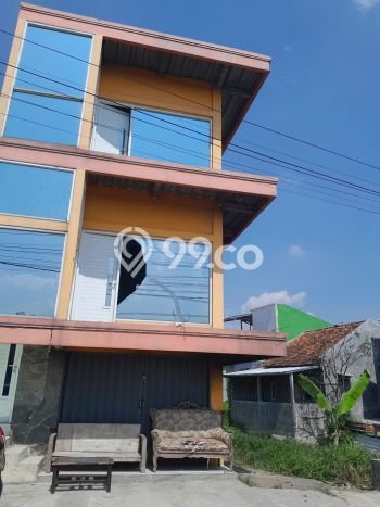 AREA TERBAIK! Ruko Kawasan Baleendah, Luas 120m2m², Kawasan Komersial AREA TERBAIK! Ruko Kawasan Baleendah, Luas 120m2m², Kawasan Komersial
