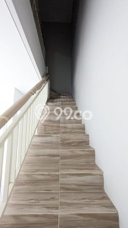 Rumah Modern Cantik 3 KT Bisa Langsung Pindah di Mulyorejo Rumah Modern Cantik 3 KT Bisa Langsung Pindah di Mulyorejo