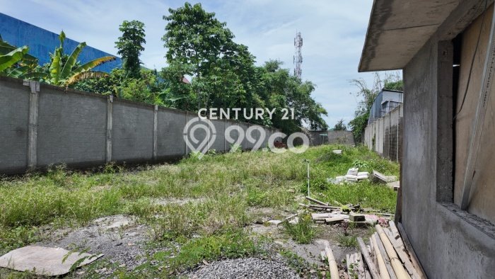 Lahan Strategis di Ngaglik Dijual dengan Luas 861m2 Lahan Strategis di Ngaglik Dijual dengan Luas 861m2