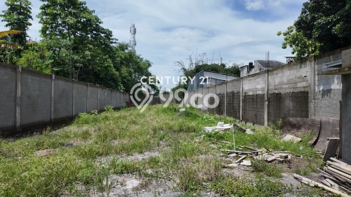 Lahan Strategis di Ngaglik Dijual dengan Luas 861m2 Lahan Strategis di Ngaglik Dijual dengan Luas 861m2