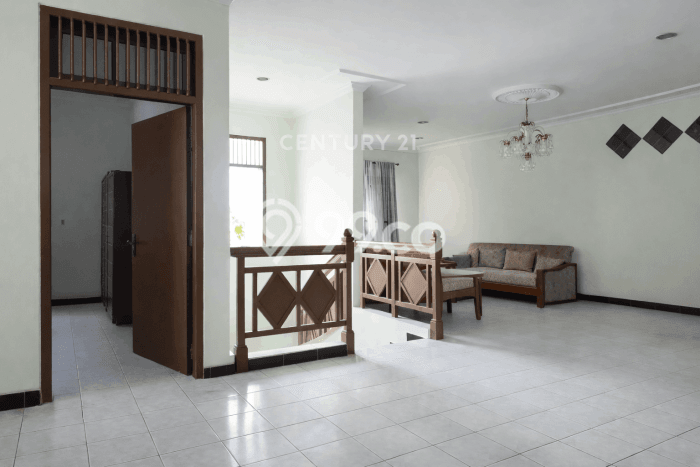 Rumah Mewah Siap Huni LT 234m2 di Danurejan, Yogyakarta Rumah Mewah Siap Huni LT 234m2 di Danurejan, Yogyakarta