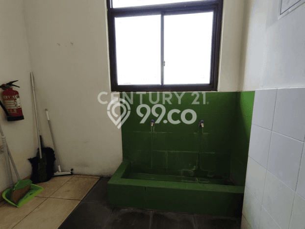 FOR SALE! Ruko di Mantrijeron Yogyakarta, LT 294m2, LB 386m2 FOR SALE! Ruko di Mantrijeron Yogyakarta, LT 294m2, LB 386m2