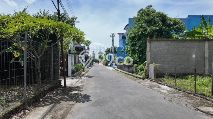 Lahan Strategis di Ngaglik Dijual dengan Luas 861m2 Lahan Strategis di Ngaglik Dijual dengan Luas 861m2