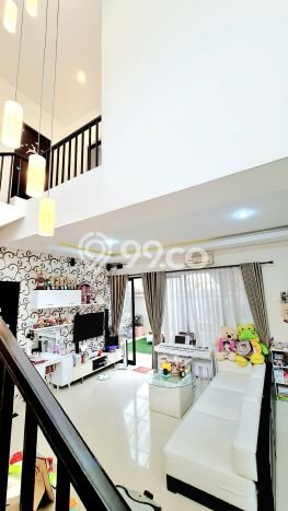 SPECIAL OFFER! Rumah di Semarang Barat, 3 KT, Lingkungan Strategis, LT 300m² LB 210m² SPECIAL OFFER! Rumah di Semarang Barat, 3 KT, Lingkungan Strategis, LT 300m² LB 210m²