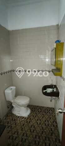 FOR RENT! Ruko di Kranggan Cocok untuk Bisnis 200m2 FOR RENT! Ruko di Kranggan Cocok untuk Bisnis 200m2