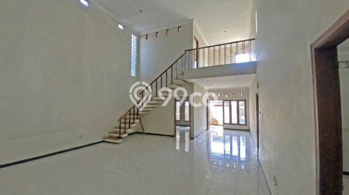 For Sale! Luxury House LT 341m2 Desain Elegan di Lamper For Sale! Luxury House LT 341m2 Desain Elegan di Lamper
