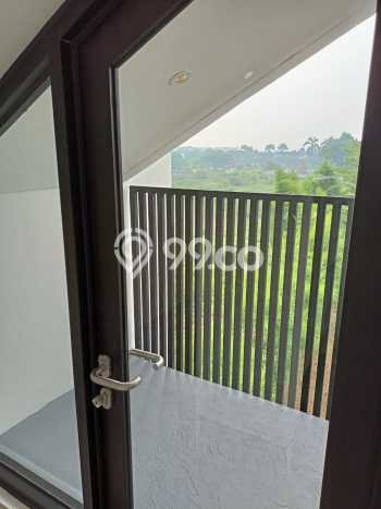 Siap Huni Rumah Mewah 4 Kamar di Cakung Dekat ke Mana Saja Siap Huni Rumah Mewah 4 Kamar di Cakung Dekat ke Mana Saja