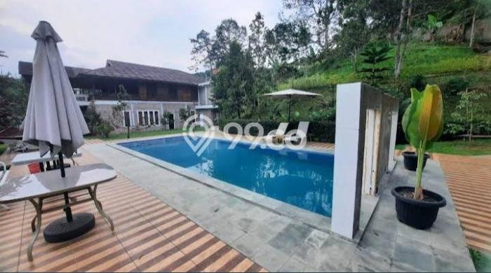 FOR SALE! Vila di Cisarua, Luas 14000m2m², Lokasi Strategis FOR SALE! Vila di Cisarua, Luas 14000m2m², Lokasi Strategis