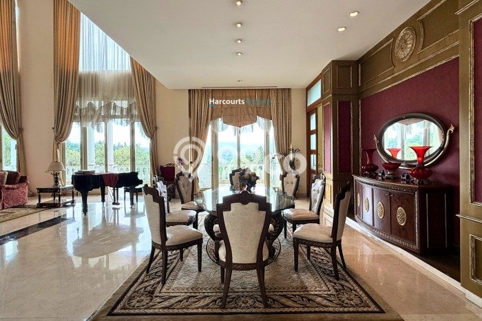 Vila Strategis di , Area 7650m2m², Akses ke berbagai kebutuhan Vila Strategis di , Area 7650m2m², Akses ke berbagai kebutuhan
