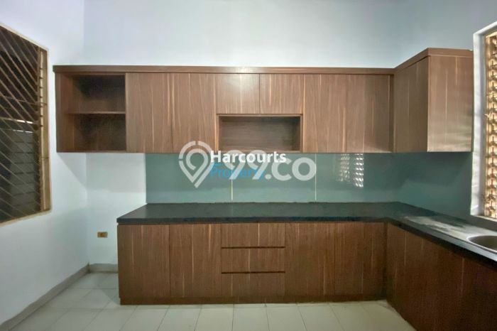 Rumah Modern Disewakan di Kebayoran Baru Jakarta Selatan Area Sangat Strategis Rumah Modern Disewakan di Kebayoran Baru Jakarta Selatan Area Sangat Strategis