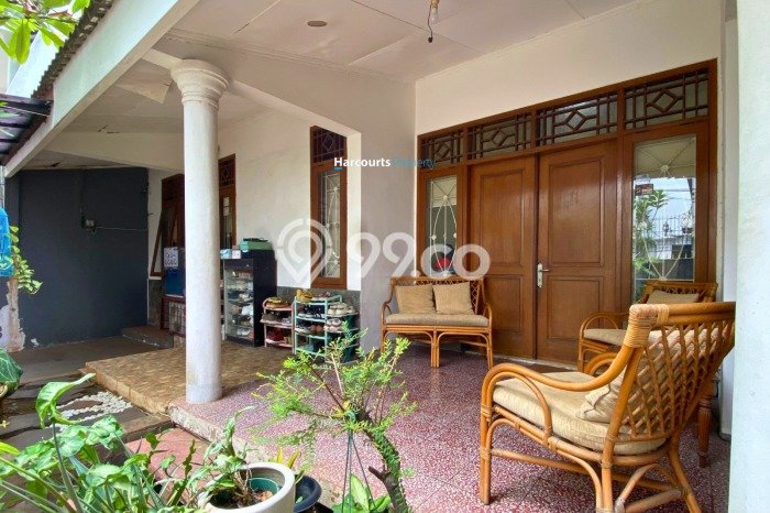 Rumah Elit Modern Siap Huni di Pakubuwono Jakarta Selatan Rumah Elit Modern Siap Huni di Pakubuwono Jakarta Selatan