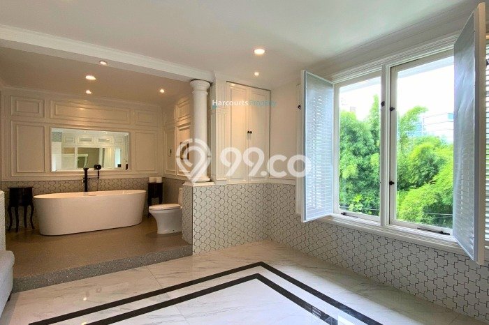 Hunian Bagus Disewakan di Pondok Indah, Jakarta Selatan LT 422m2, LB 650m2 Hunian Bagus Disewakan di Pondok Indah, Jakarta Selatan LT 422m2, LB 650m2