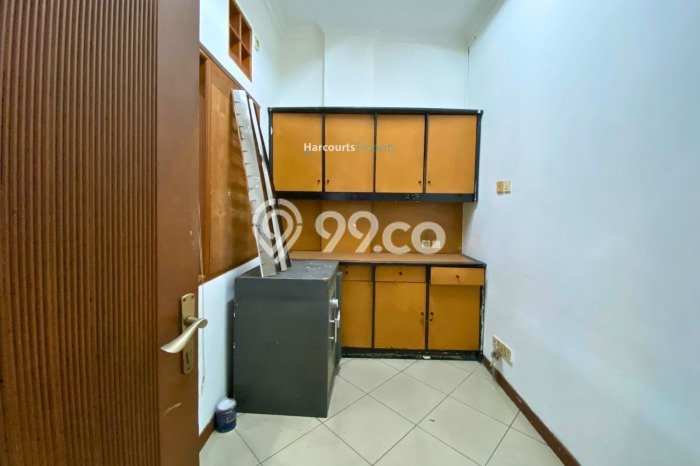 Untuk Dijual Komersial di Kebayoran Baru Jakarta Selatan LT 122m2 / LB 374m2 Untuk Dijual Komersial di Kebayoran Baru Jakarta Selatan LT 122m2 / LB 374m2