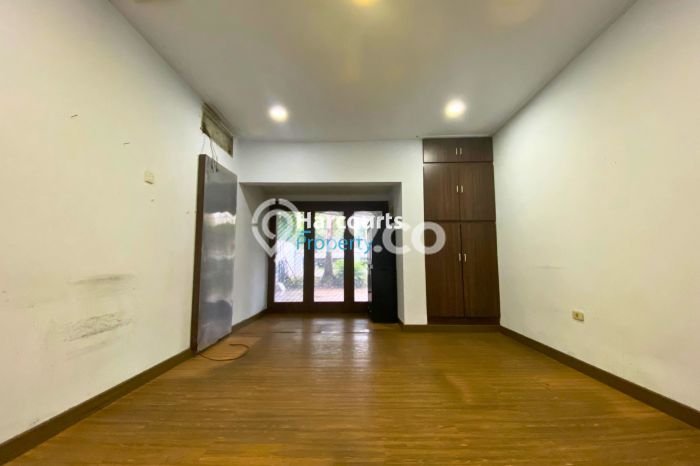 Rumah Modern Disewakan di Kebayoran Baru Jakarta Selatan Area Sangat Strategis Rumah Modern Disewakan di Kebayoran Baru Jakarta Selatan Area Sangat Strategis